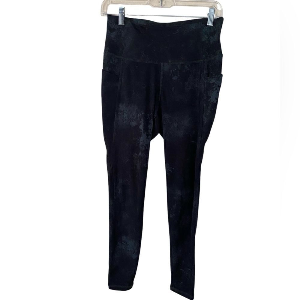 Danskin High Waisted Wallpaper Legging